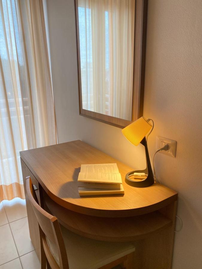 Hotel Ravello Adults Only Rimini Exterior foto