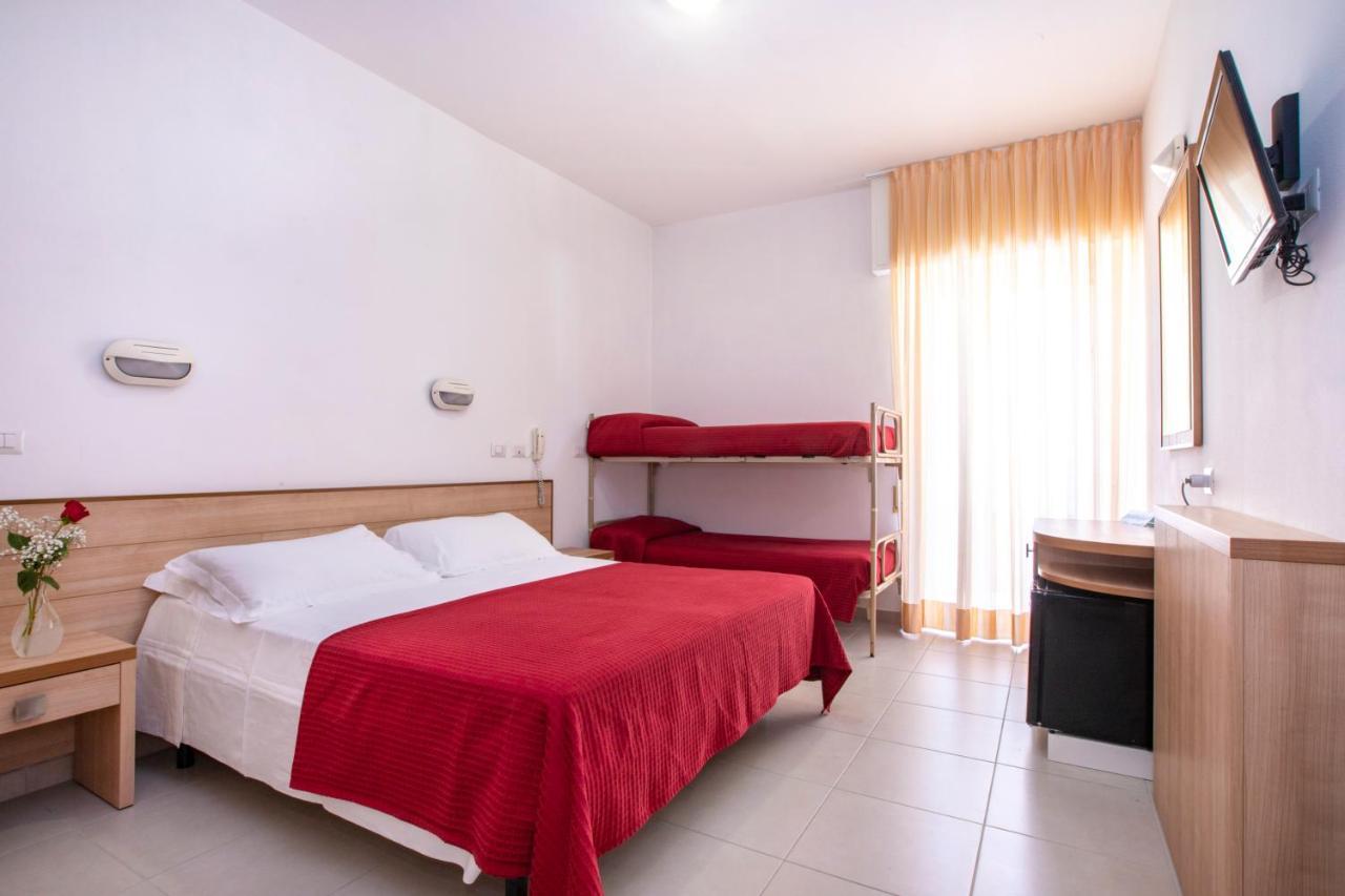 Hotel Ravello Adults Only Rimini Exterior foto